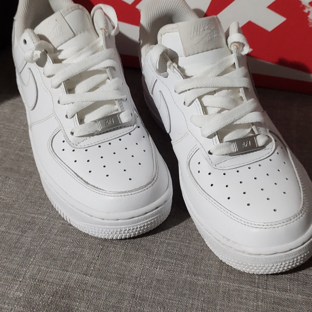Womans Nike